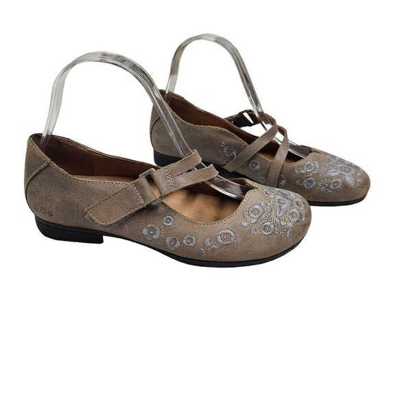 Taos WISH Women's Embroidered‎ Mary Jane Flats Size 7 US / 38 EU Taupe Suede - Picture 1 of 15